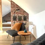 شقة Dachgeschoss-studio Im Kurgebiet Kurpark & Therme Fusslaeufig Messe 6 Km