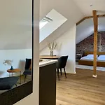 Dachgeschoss-studio Im Kurgebiet Kurpark & Therme Fusslaeufig Messe 6 Km باد سالزفلن