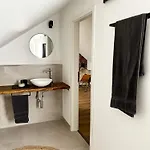 شقة Dachgeschoss-studio Im Kurgebiet Kurpark & Therme Fusslaeufig Messe 6 Km