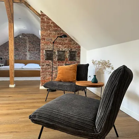 Dachgeschoss-studio Im Kurgebiet Kurpark & Therme Fusslaeufig Messe 6 Km Bad Salzuflen